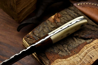 HS-654 Custom Handmade Damascus Hunting Skinning Blade Hunter Camping Full Tang Knife