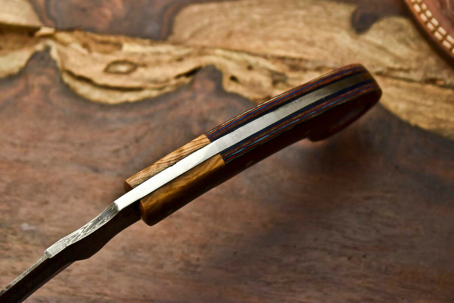 HS-905 Custom Handmade Damascus Hunting Blade Karambit Camping Full Tang Knife