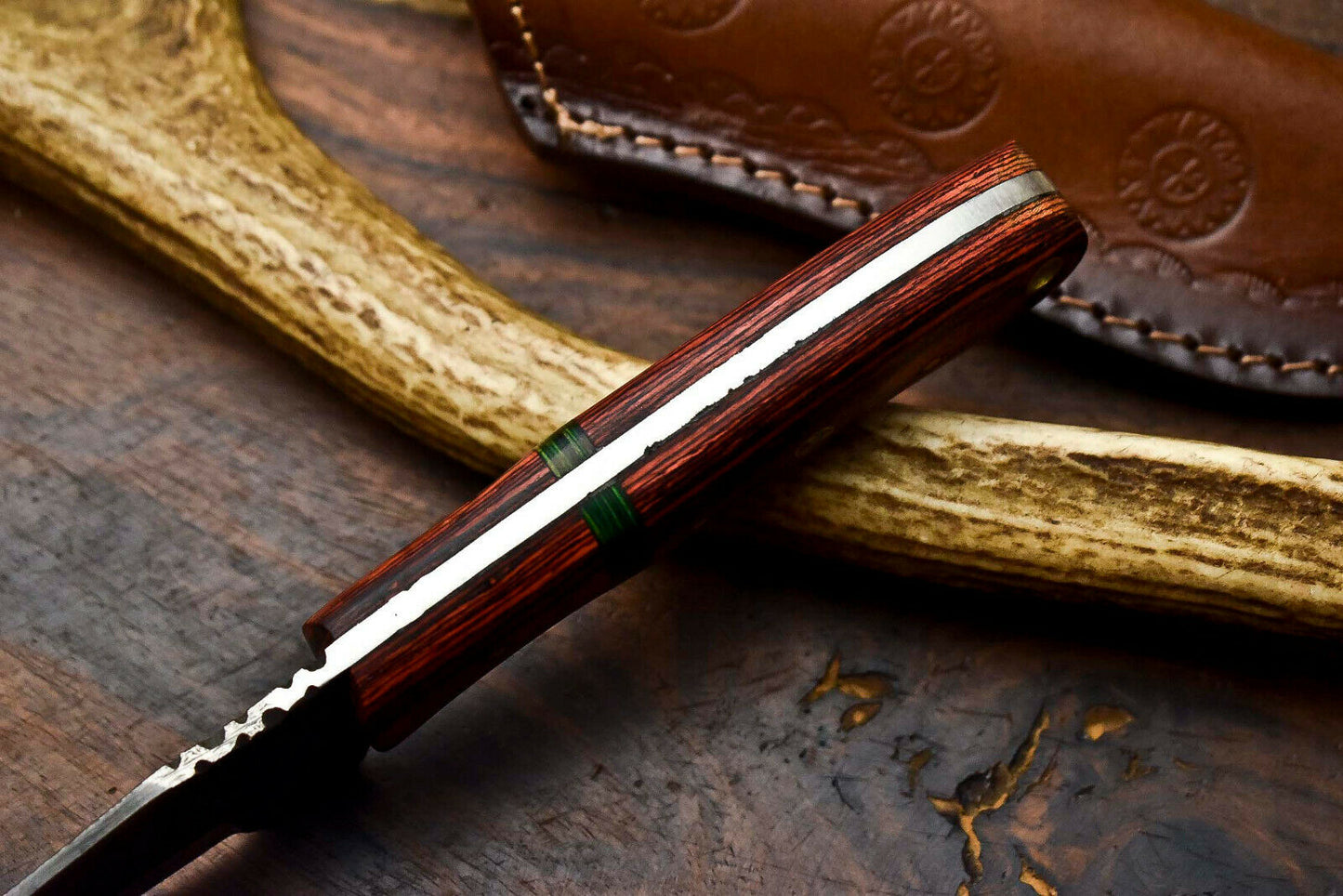 HS-596 Handmade Damascus Skinning Blade Camping Full Tang Knife
