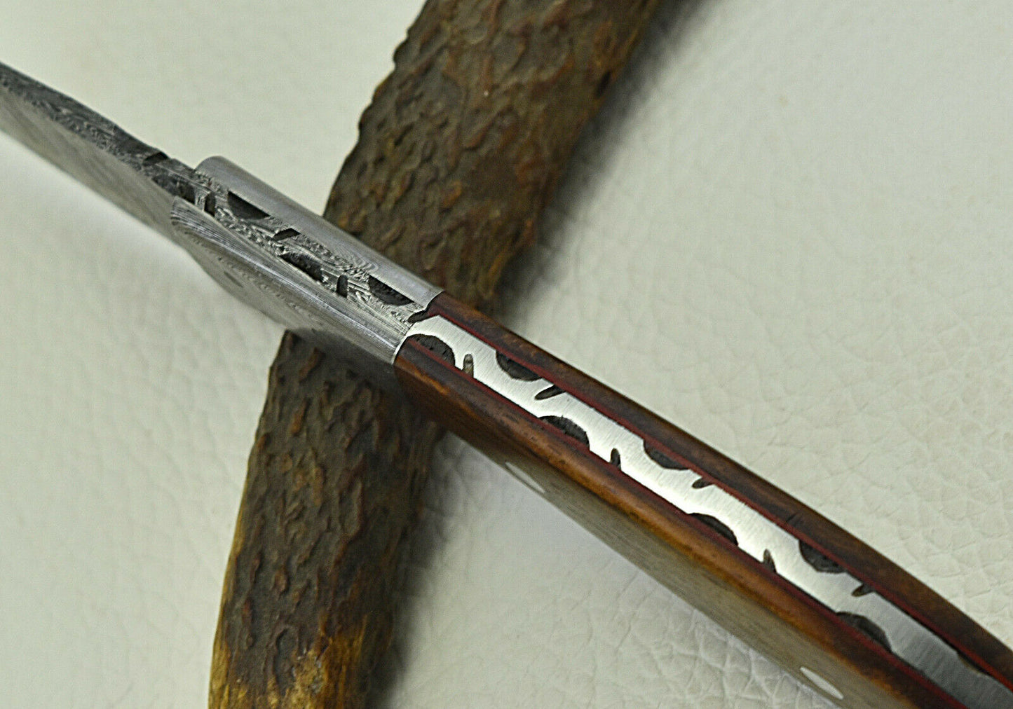 HS-586 8" Custom Handmade Damascus Steel Hunting Skinner knife With Rose Wood Handle