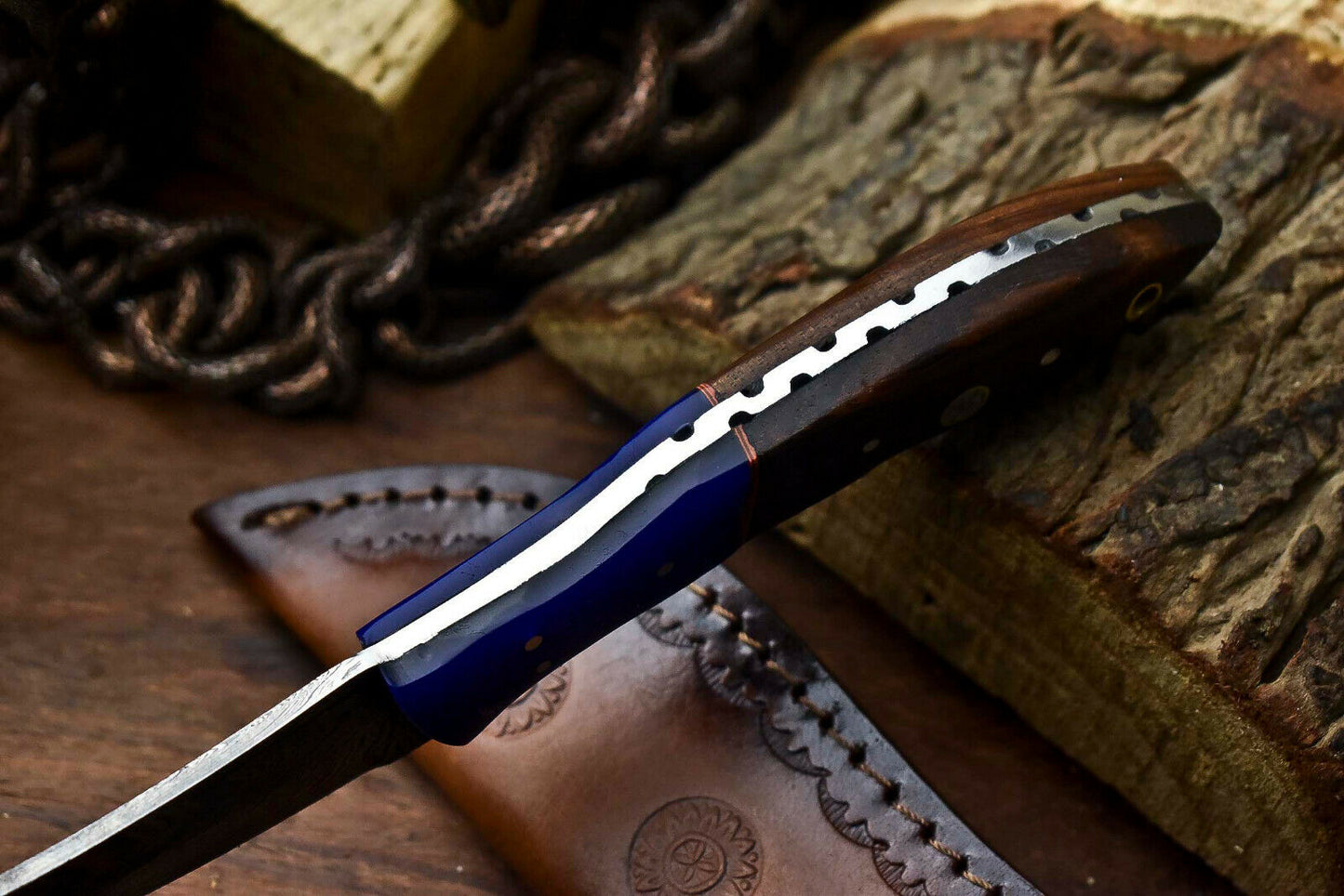 HS-655 Custom Handmade Damascus Hunting Skinning Blade Hunter Camping Full Tang Knife
