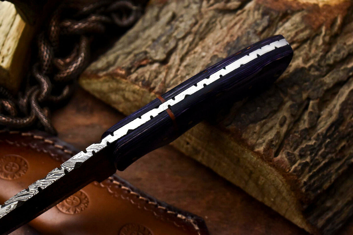 HS-704 Custom Handmade Damascus Steel Skinner Knife - Beautiful Wood Handle