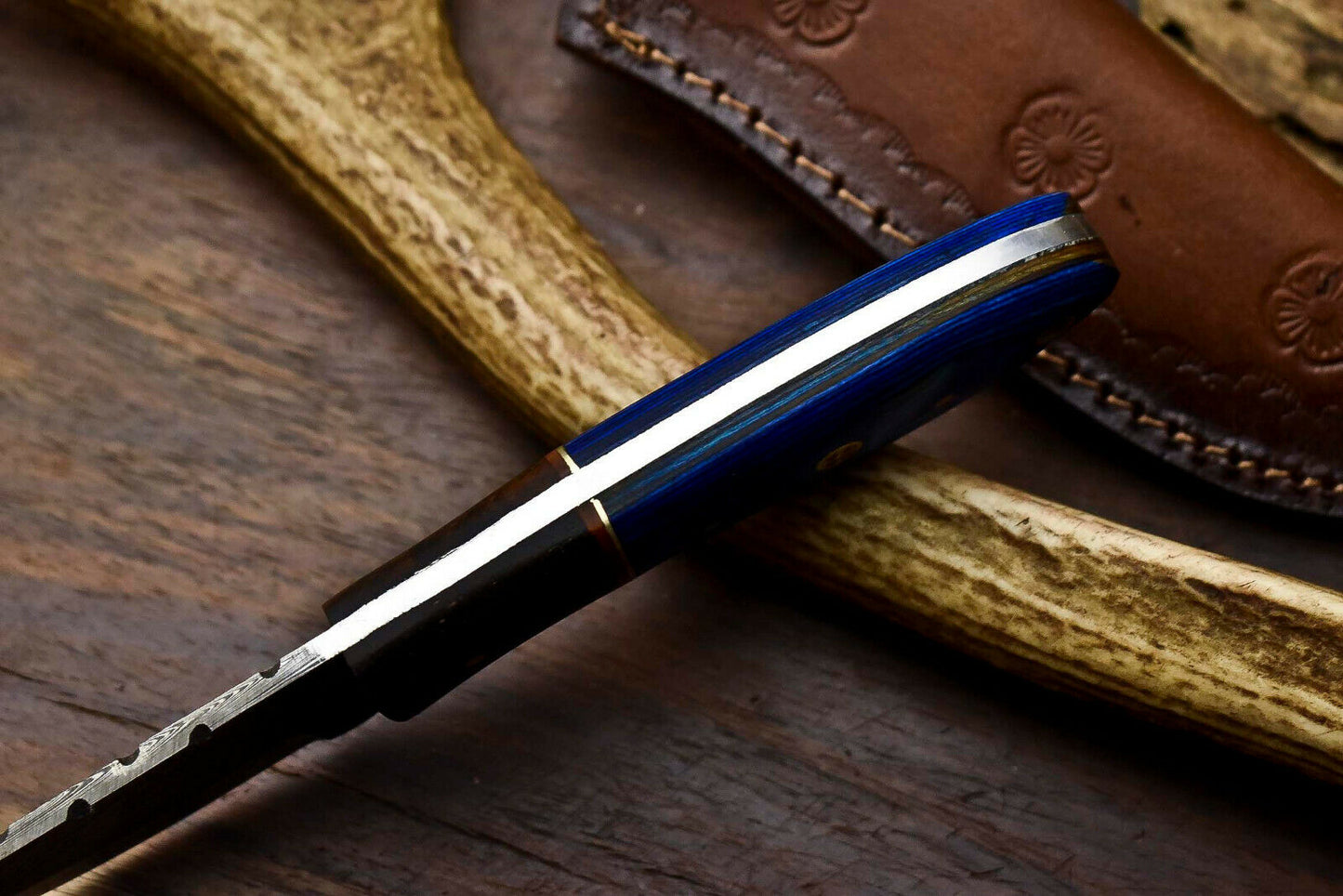 HS-680 Custom Handmade Damascus Steel Skinner Knife - Beautiful Wood Handle