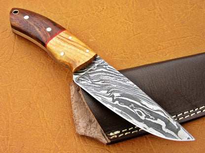 HS-773 Custom Handmade Damascus Skinner Knife With Wood Handle