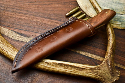 HS-622 Handmade Damascus Skinning Blade Camping Full Tang Knife
