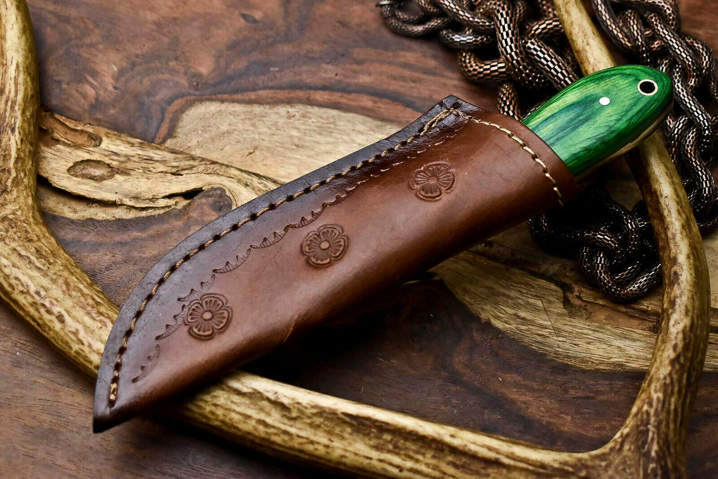 HS-672 Custom Handmade Damascus Steel Skinner Knife - Beautiful Hard Wood Handle