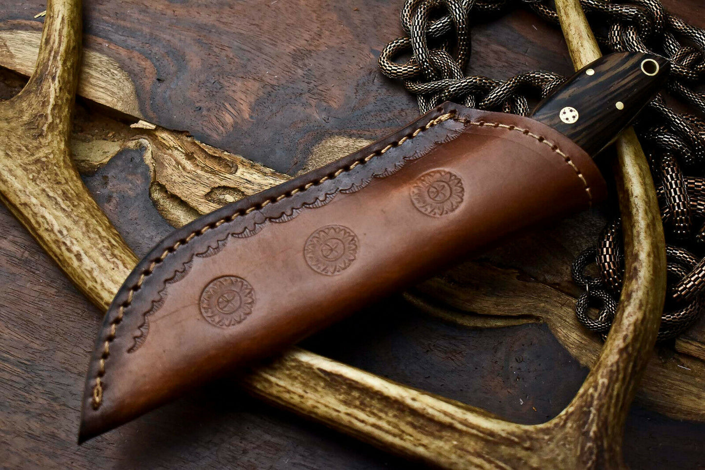 HS-608 Handmade Damascus Skinning Blade Camping Full Tang Knife