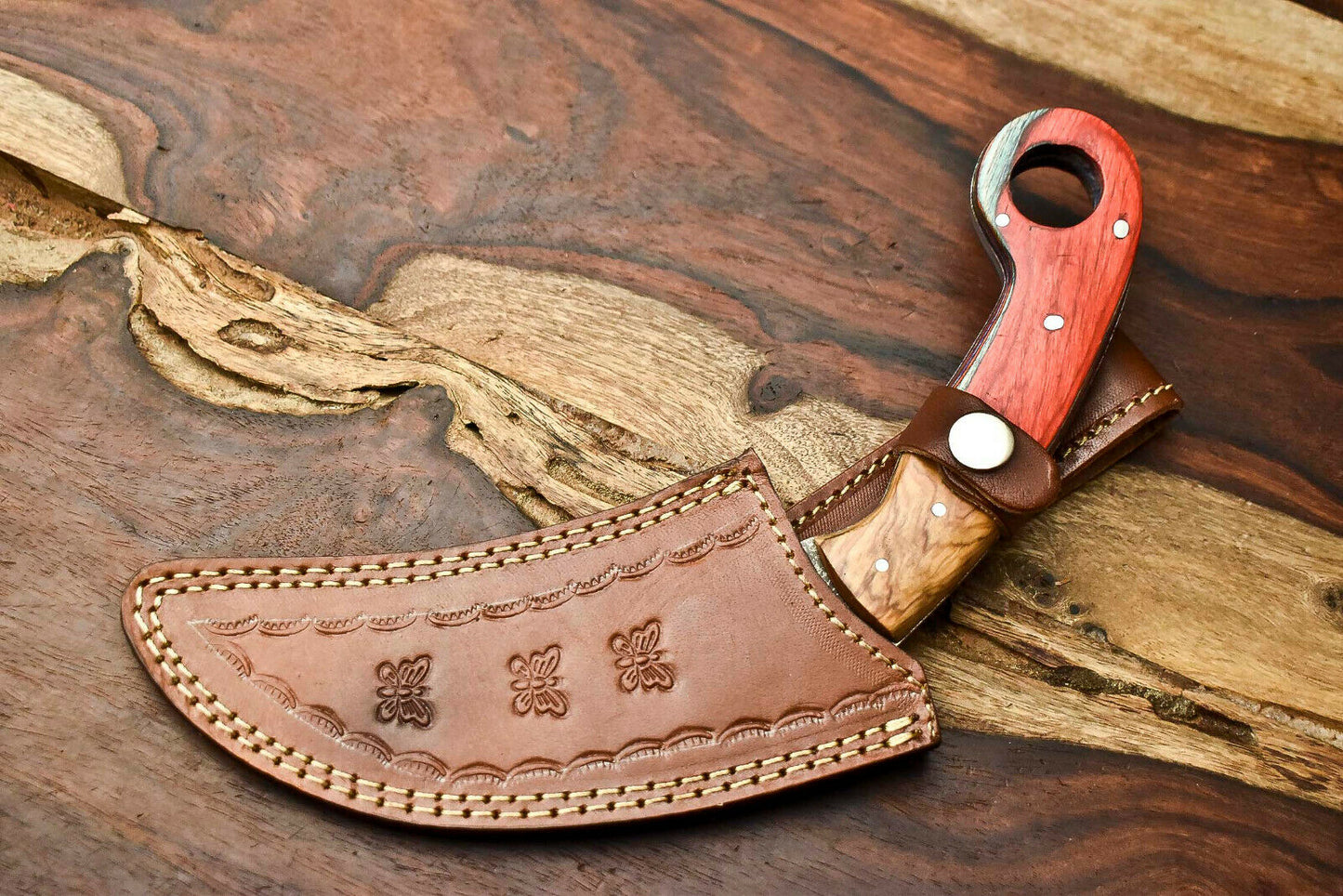 HS-905 Custom Handmade Damascus Hunting Blade Karambit Camping Full Tang Knife