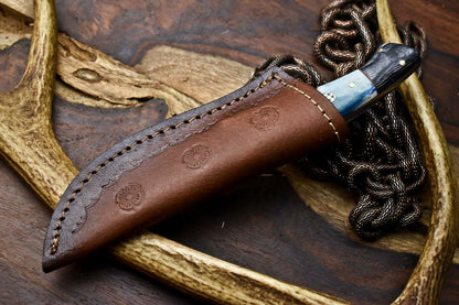 HS-644 Custom Handmade Damascus Hunting Skinning Blade Hunter Camping Full Tang Knife