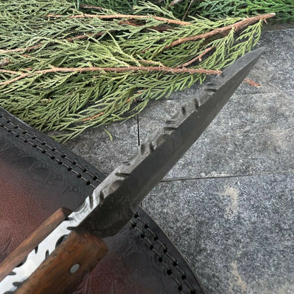 HS-583 Custom Handmade Damascus Steel Hunting Knife Full Tang Skinner Knife
