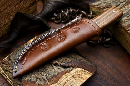 HS-699 Custom Handmade Damascus Steel Skinner Knife - Beautiful Wood Handle