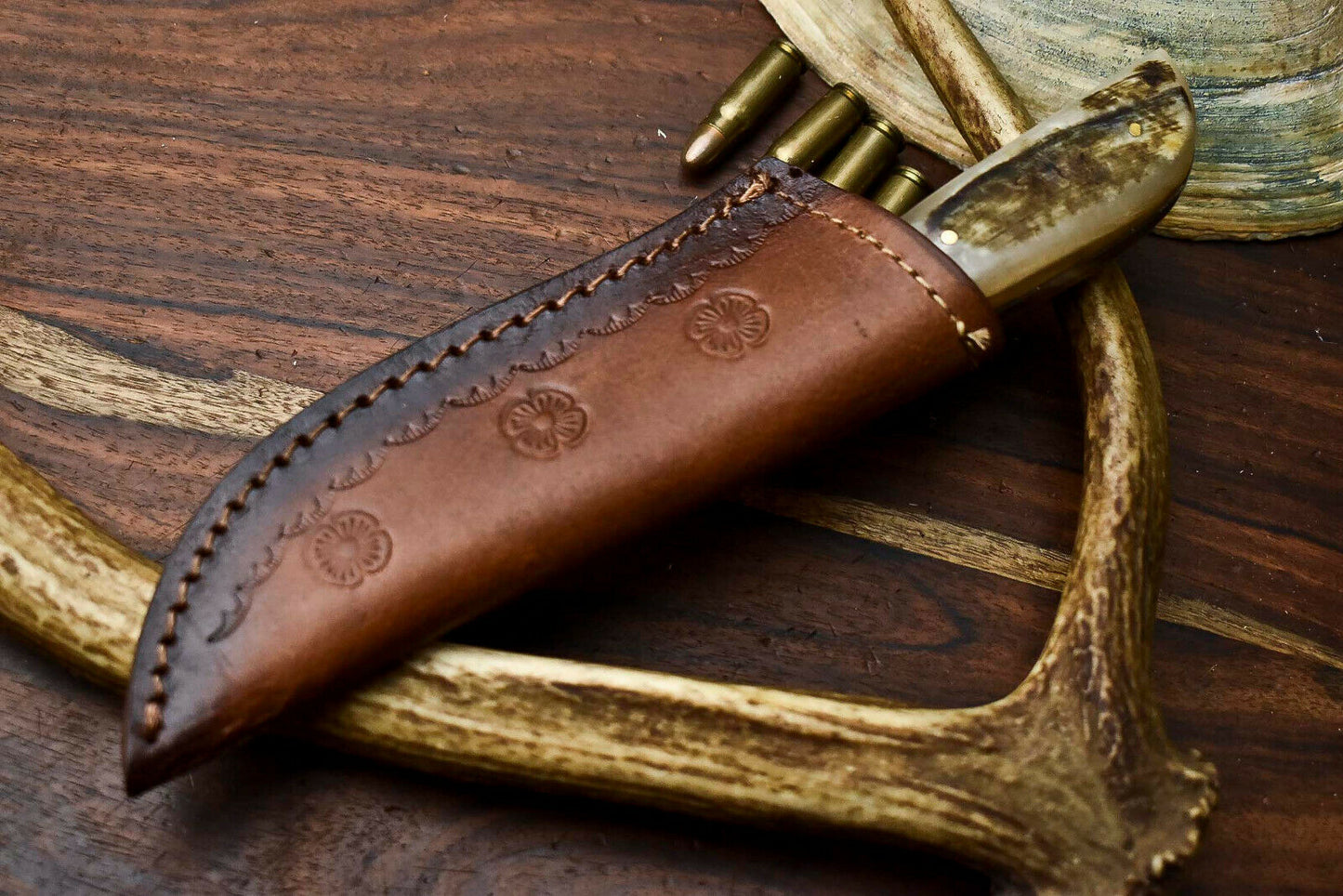 HS-617 Handmade Damascus Skinning Blade Camping Full Tang Knife