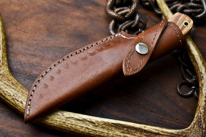 HS-642 Custom Handmade Damascus Hunting Skinning Blade Hunter Camping Full Tang Knife