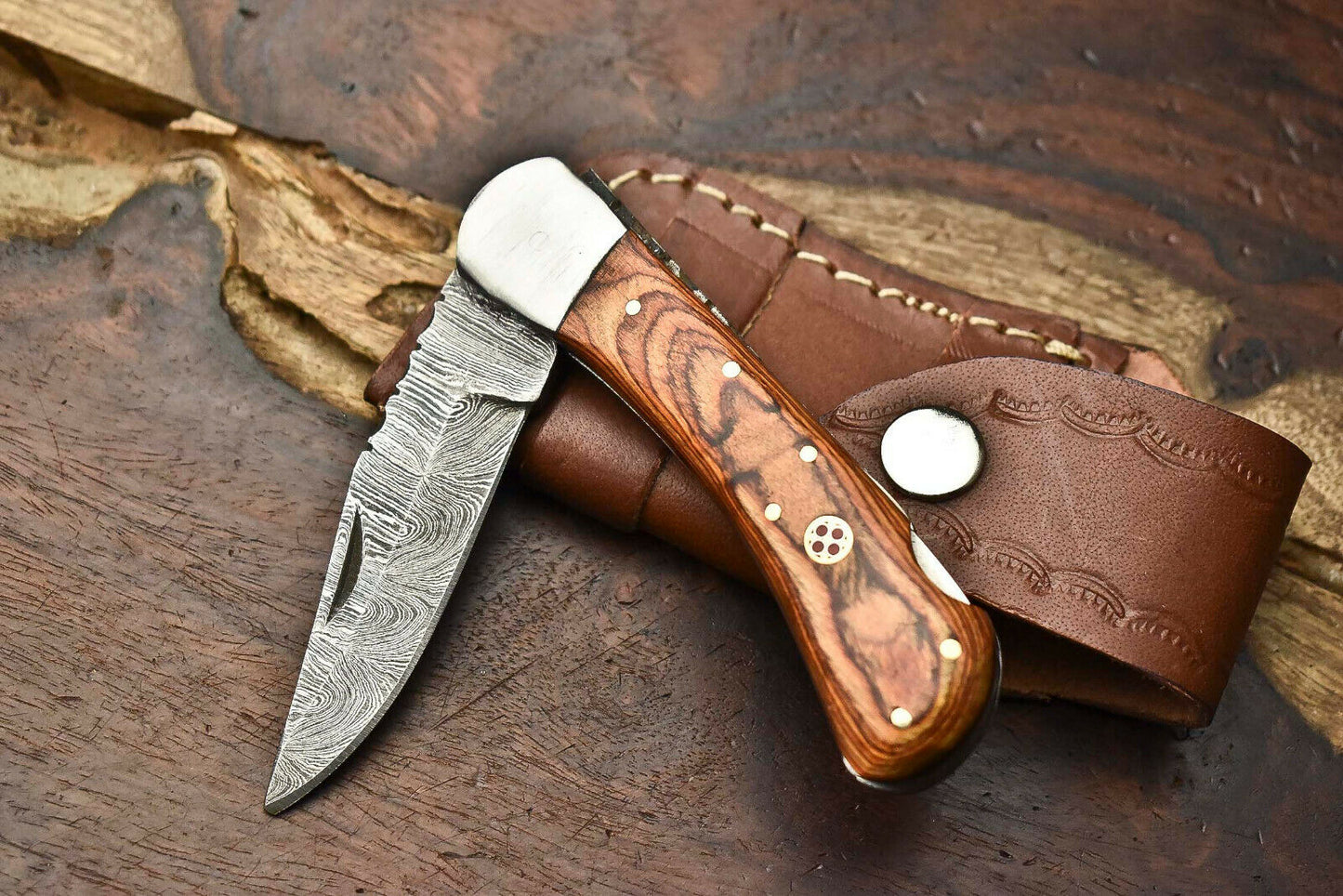 HS-1132  Hand Made Damascus Steel Blade Back Lock Folding Knife