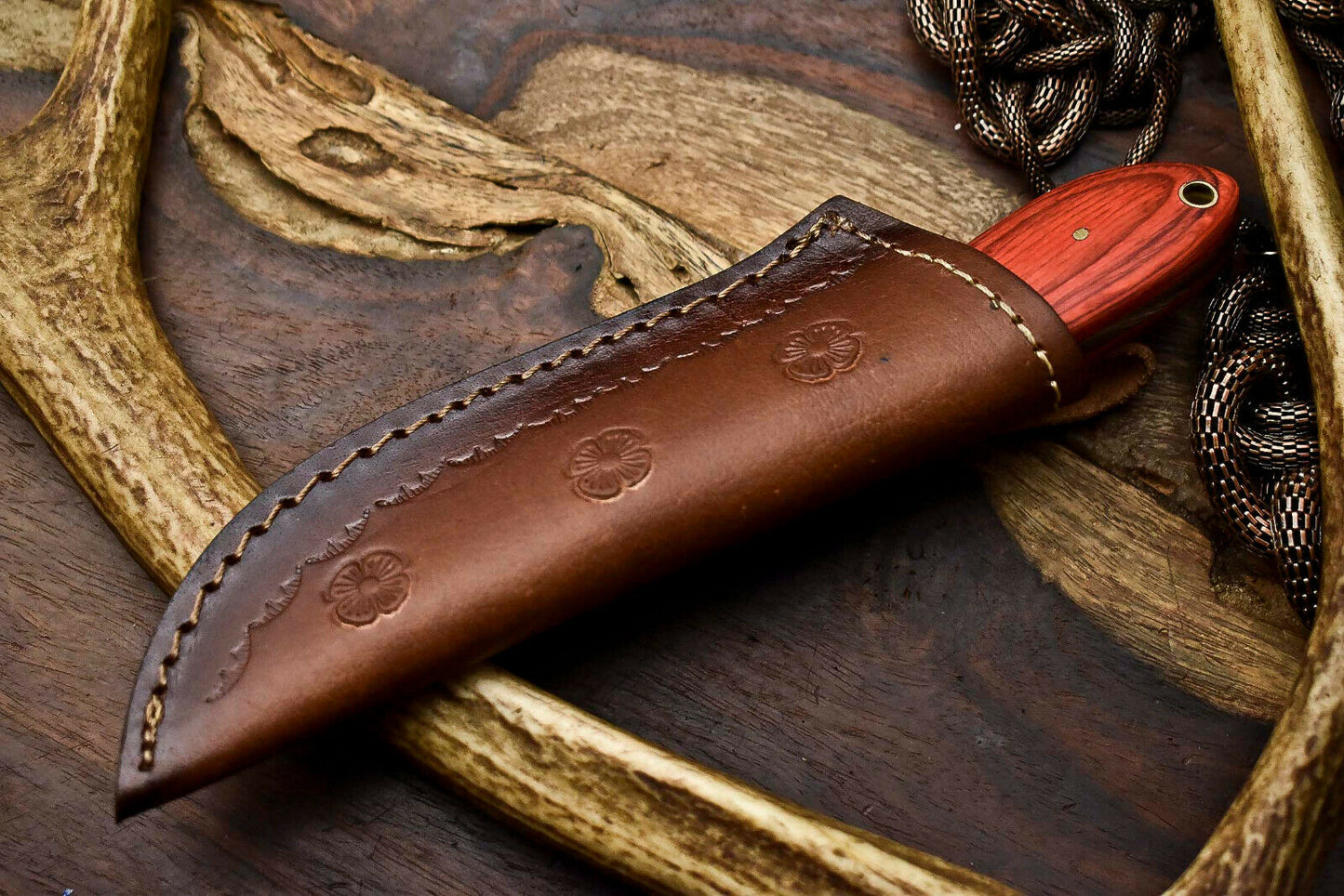 HS-659 Custom Handmade Damascus Steel Skinner Knife - Beautiful Hard Wood Handle