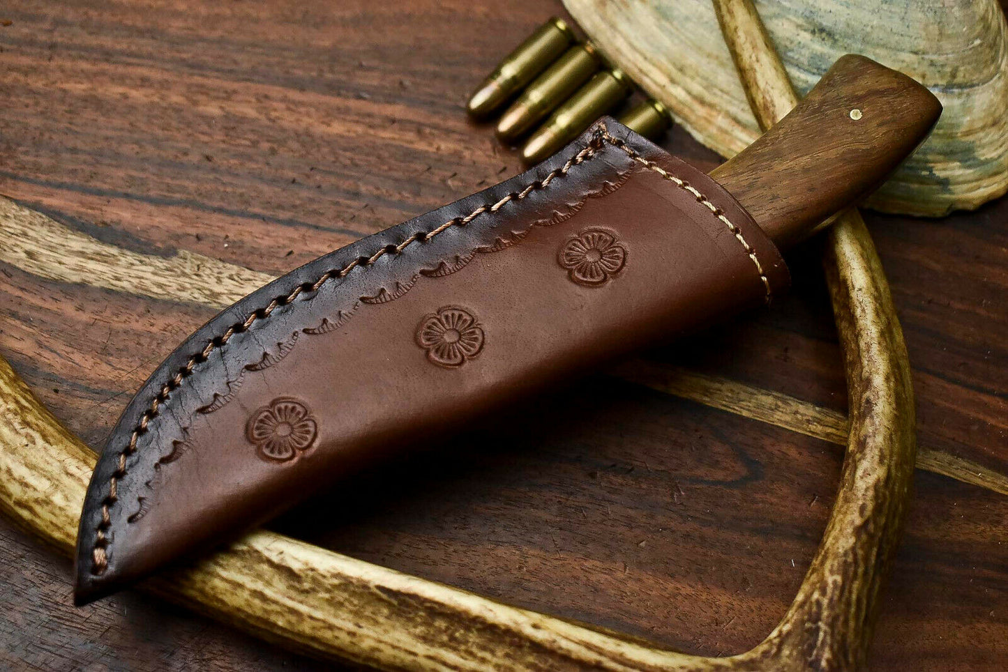 HS-627 Handmade Damascus Skinning Blade Camping Full Tang Knife