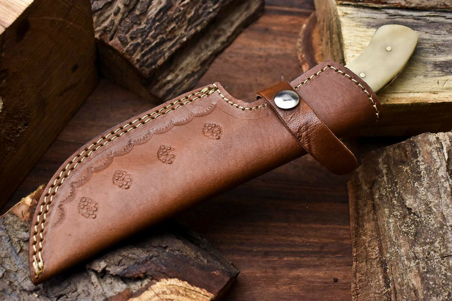 HS-924 Custom Handmade Damascus Steel Camping Tracker Knife - Beautiful Camel Bone Handle