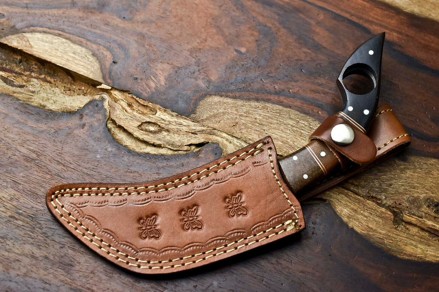 HS-901 Handmade Damascus Hunting Blade Karambit Full Tang Knife