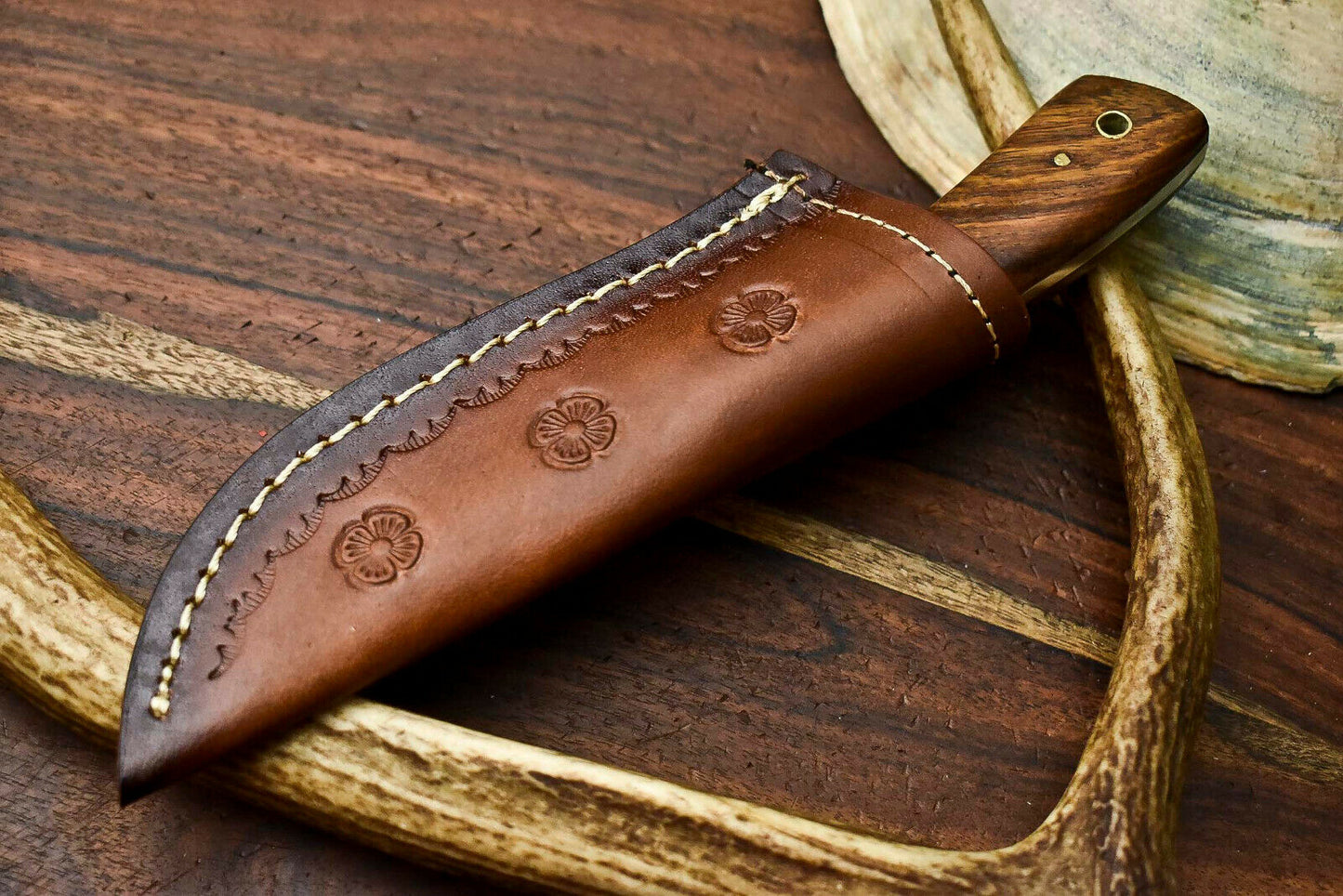 HS-626 Handmade Damascus Skinning Blade Camping Full Tang Knife