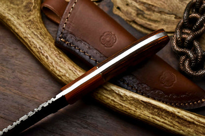 HS-670 Custom Handmade Damascus Steel Skinner Knife - Beautiful Hard Wood Handle