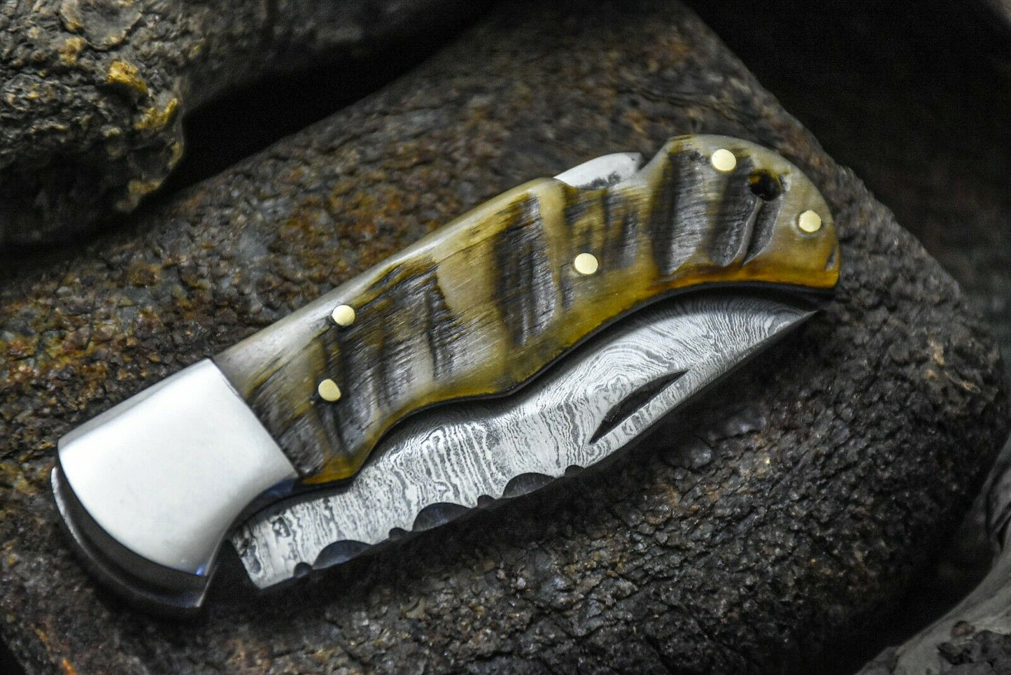 HS-1116 "  CUSTOM HANDMADE DAMASCUS STEEL BLADE FOLDING KNIFE RAM HORN
