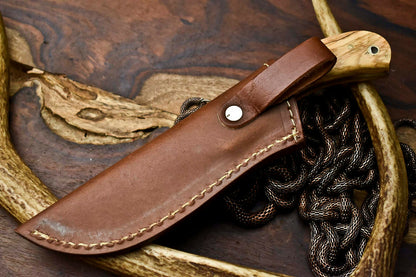 HS-688 Custom Handmade Damascus Steel Skinner Knife - Beautiful Wood Handle