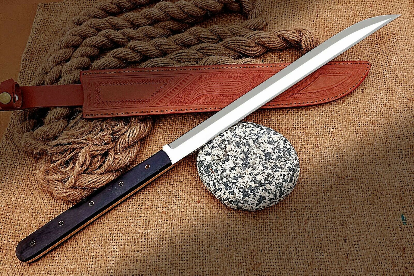 HS-1096 | Custom Handmade Steel D2 Fighter Hunting Combat Mini Sword knife With Resin Handle