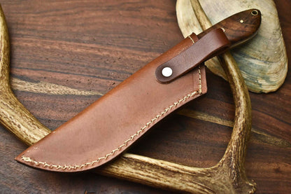HS-597  Handmade Damascus Skinning Blade Camping Full Tang Knife