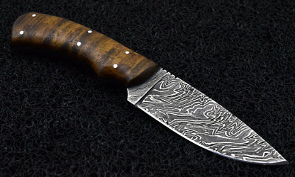 HS-852 Custom Handmade Damascus Skinner Knife With Walnut Wood Handle