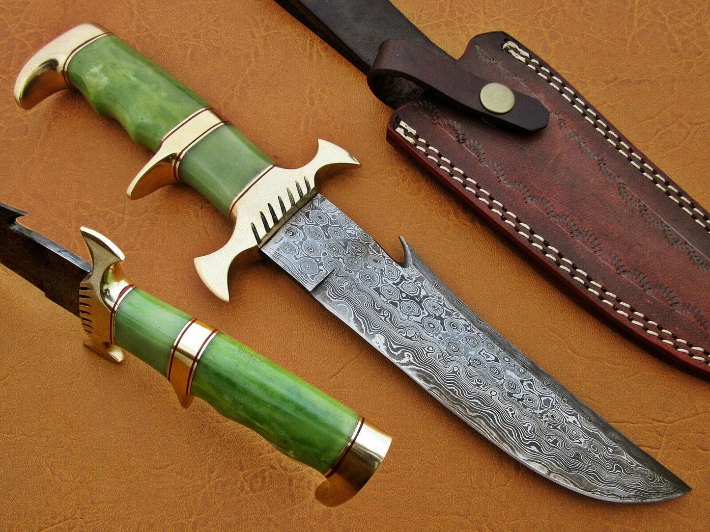 HS-471  Custom Handmade Damascus Hunting Knives With Colour Camel Bone Handle