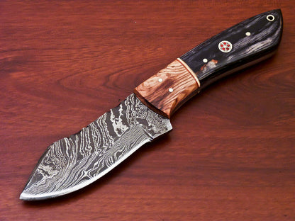 HS-813 Custom Handmade Damascus Skinner Knife With Wood Handle