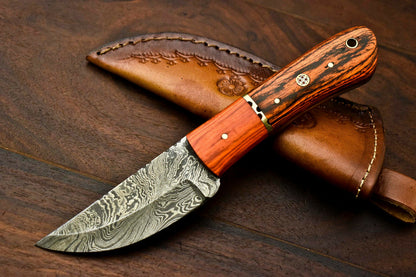HS-607 Custom Handmade Damascus Hunting Skinning Blade Hunter Camping Full Tang Knife