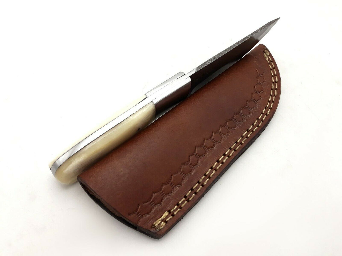 HS-822 Custom Handmade Damascus Skinner Knife With Camel Bone Handle