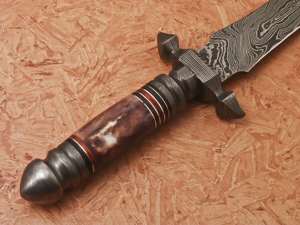 HS-543 Custom Handmade Damascus Hunting/Dagger Knife With Bone Handle