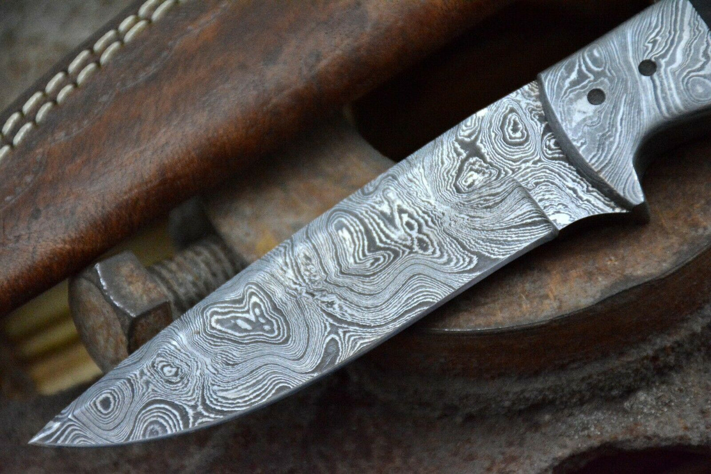 HS-847 Custom Handmade Damascus Skinner Knife With G-10 Micarta Handle
