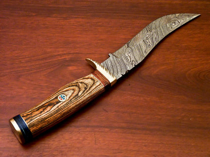 HS-522  Custom Handmade Damascus Hunting Knife With Brown Hard Wood Handle