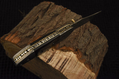 Custom Handmade Damascus Folding/Pocket Knife With Buffalo hHorn Handle