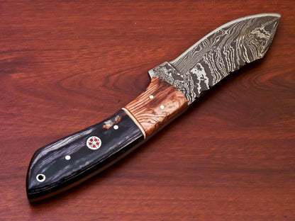 HS-813 Custom Handmade Damascus Skinner Knife With Wood Handle