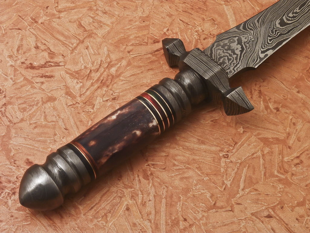 HS-543 Custom Handmade Damascus Hunting/Dagger Knife With Bone Handle