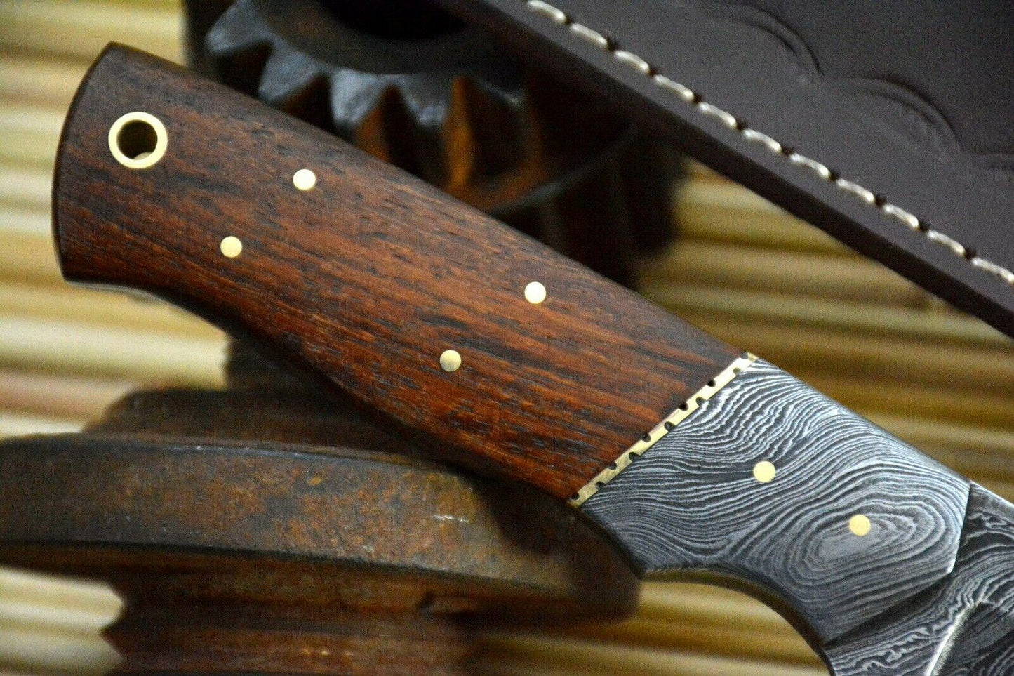 HS-846 Custom Handmade Damascus Skinner Knife With Walnut Wood Handle