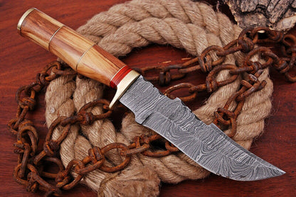 HS-431 | Custom Handmade Damascus Steel Hunitng Knife Camping - Wood Handle