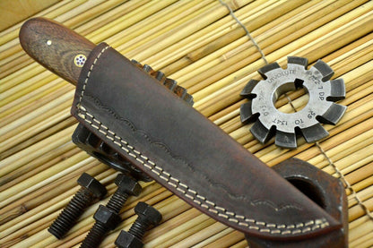 HS-843 Custom Handmade Damascus Steel Skinner Knife Handmade With Walnut Handle
