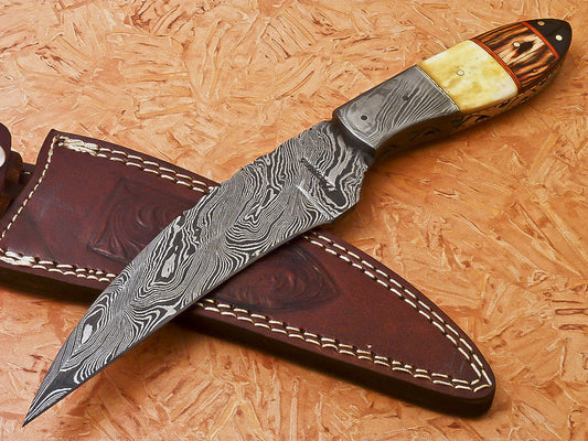 HS-917 Custom Handmade Damascus Karambit Style Knife With Hard Wood Handle