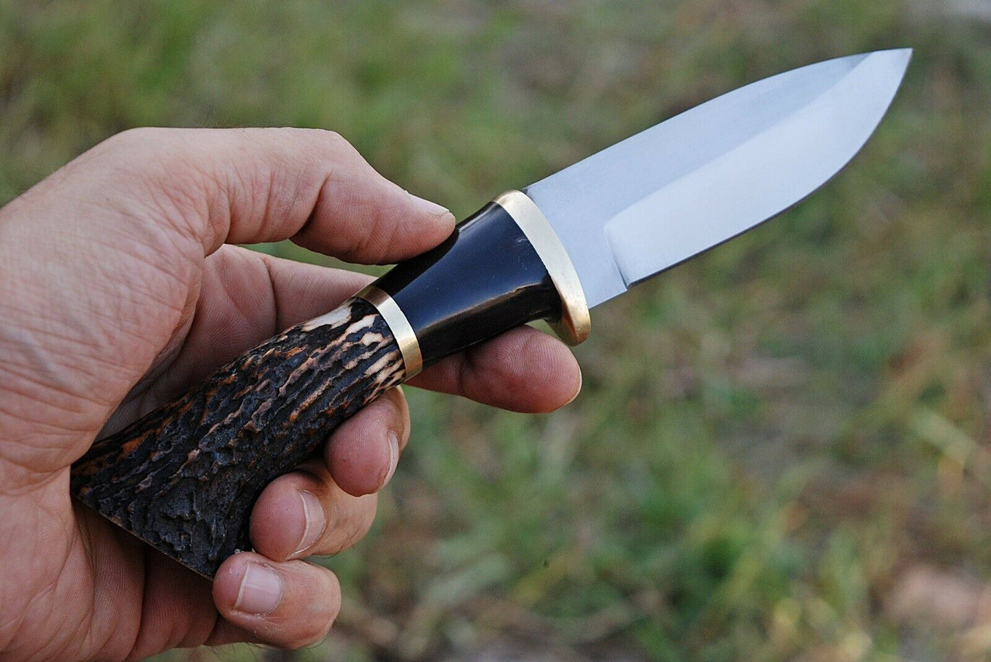 HS-474 Custom Handmade Damascus Hunting-Skinner Knife With Stag Horn Handle