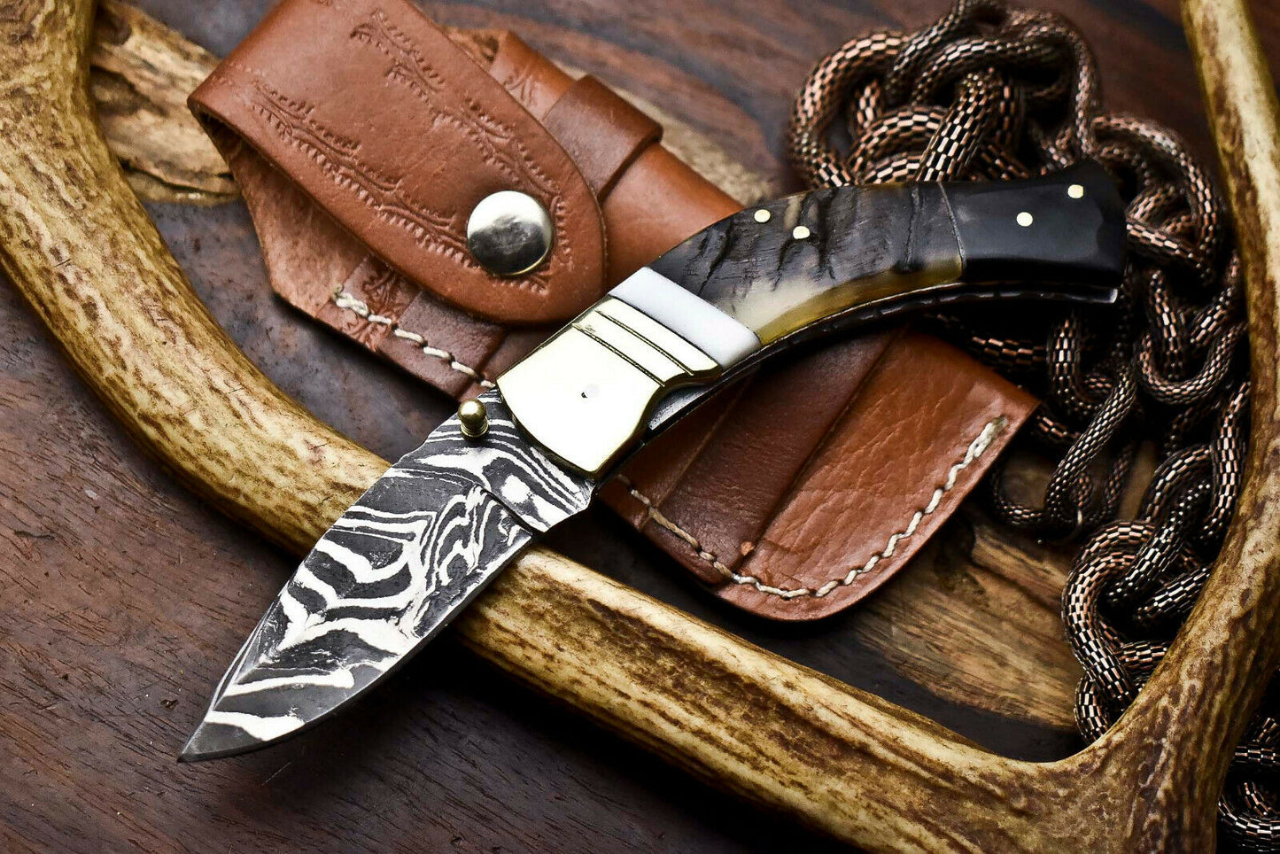 Custom Handmade Damascus Steel Pocket Folding Knife - Beautiful Ram's Horn Handle