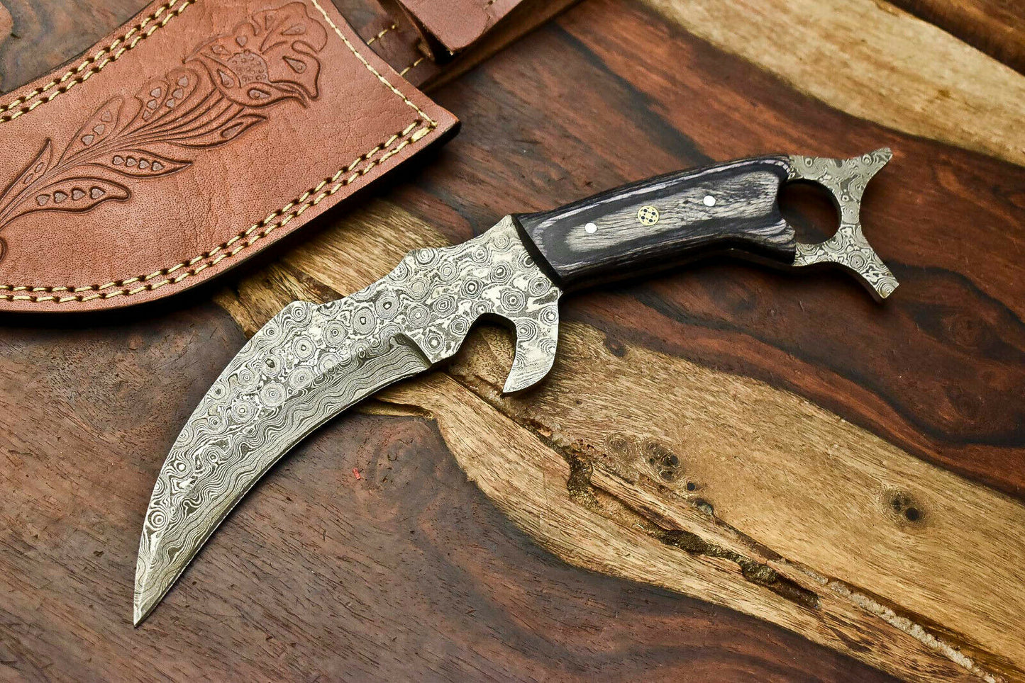HS-904 Custom Handmade Damascus Hunting Blade Karambit Camping Full Tang Knife Gifts