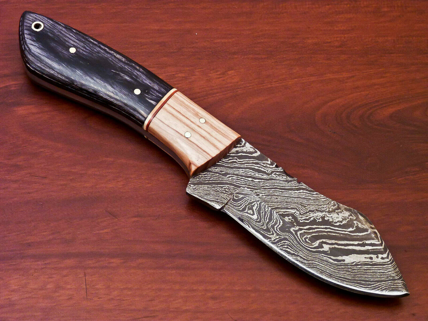 HS-813 Custom Handmade Damascus Skinner Knife With Wood Handle