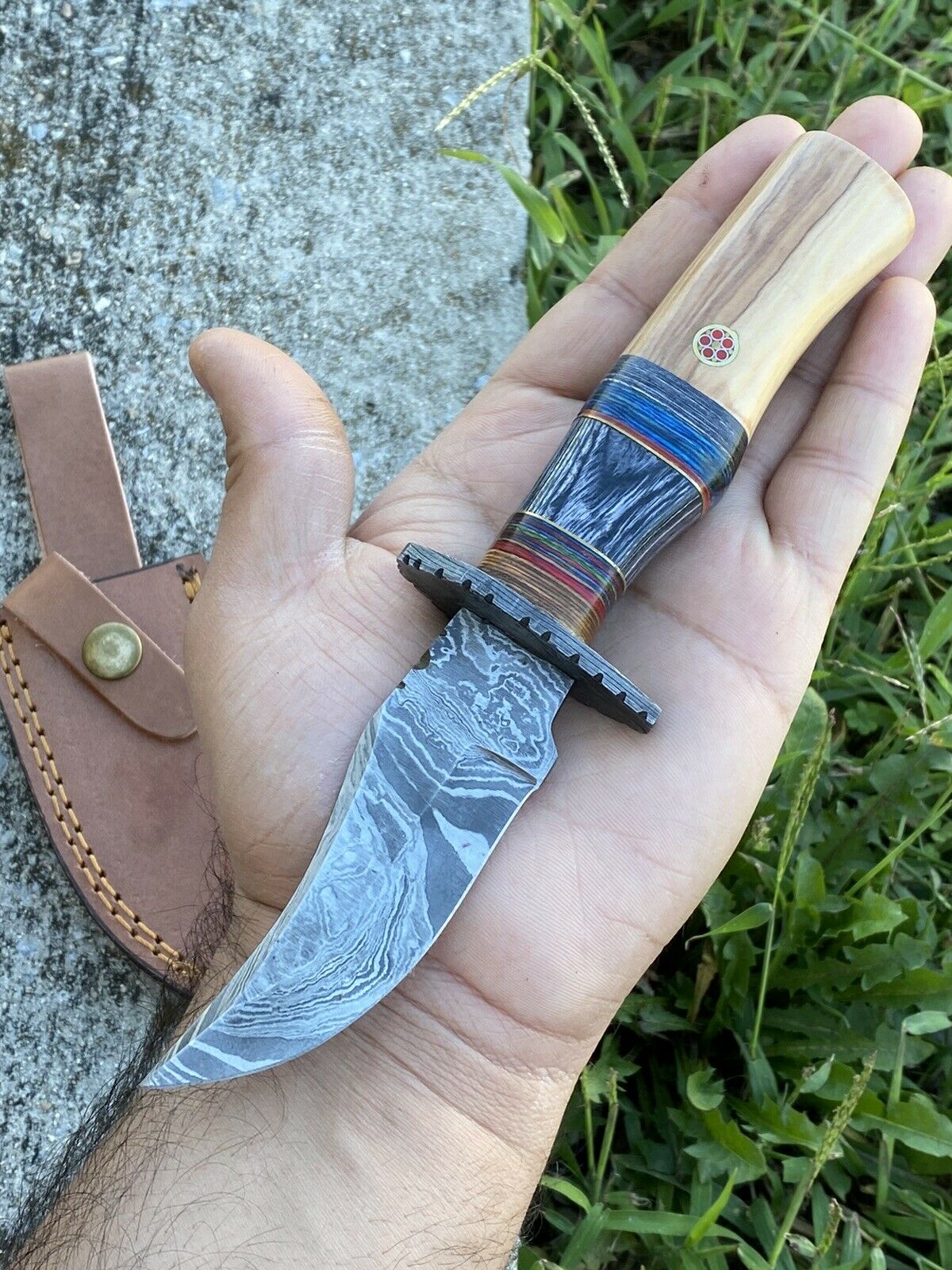 HS-730 Custom Handmade Damascus Steel Skinner Knife - Hard Wood Handle