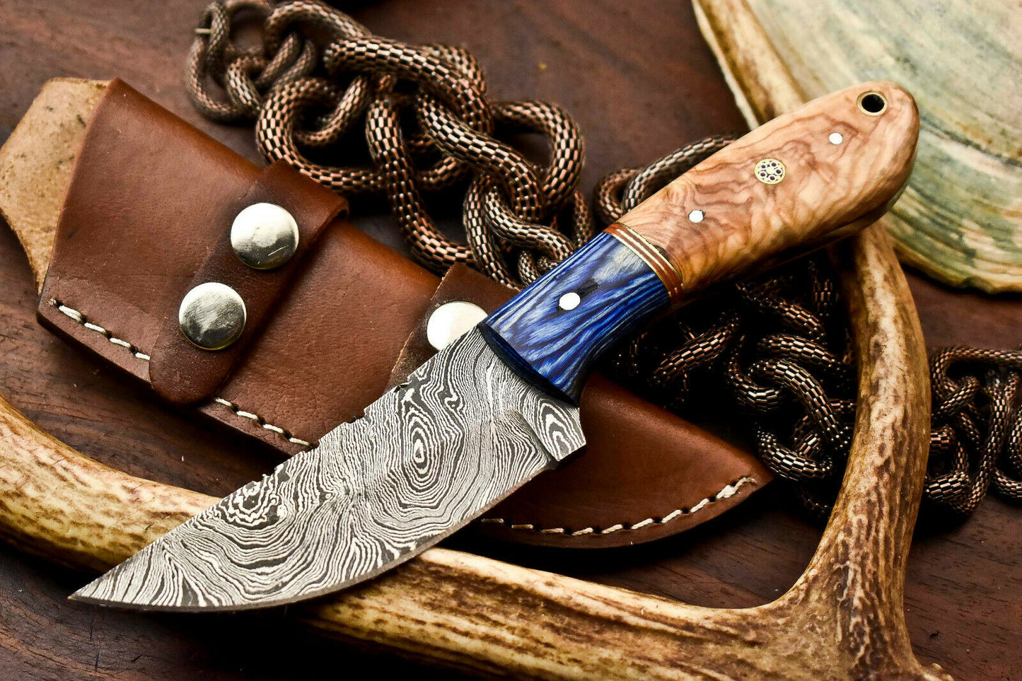 HS-612 Handmade Damascus Skinning Blade Camping Full Tang Knife