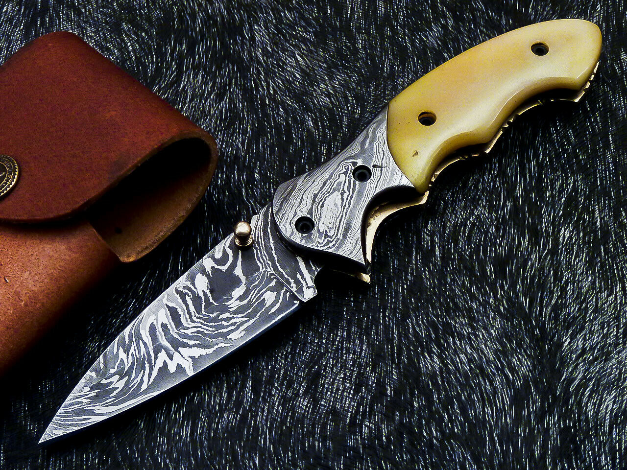 Damascus Liner Lock Folding Knife – Camel Bone | Twist Blade | HS-1124